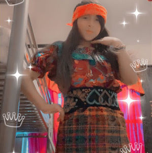 Meet your Posher, Isabela